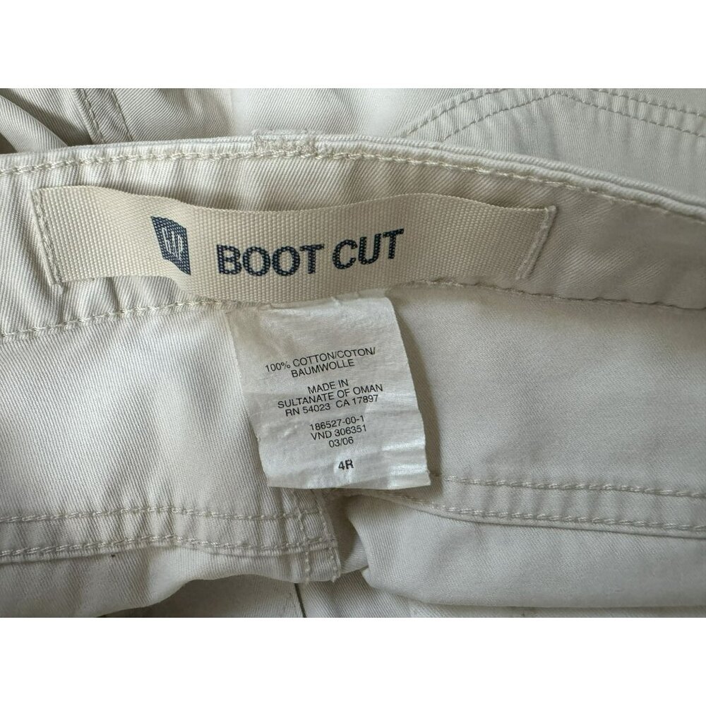 GAP Boot Cut Khaki Classic 5 Pocket All Cotton Jeans Sz 4R - Picture 4 of 4